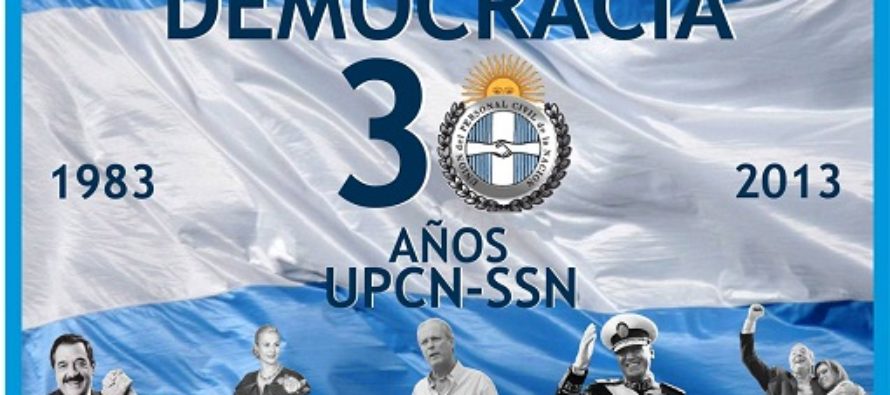 Democracia. 30 años y por 100 años más y que se repitan. El seguro la festeja, la sostiene.