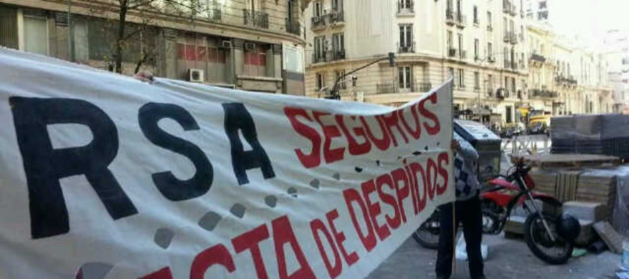 Despidos en RSA; los trabajadores de RSA , movilizados. Crisis en el Seguro?