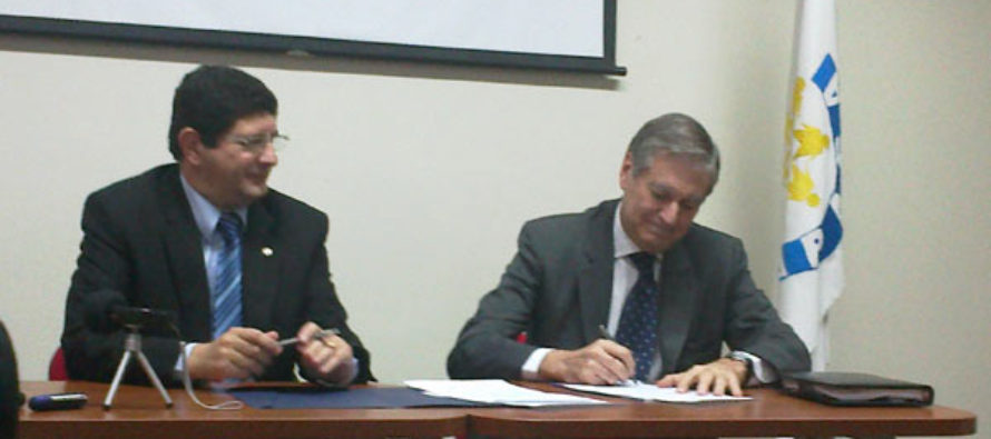 FAPASA y el Defensor del Asegurado firmaron un convenio de cooperación