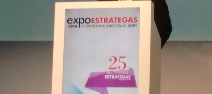 Dinero Seguro en EXPOESTRATEGAS 2016, en la SSN, en la UART, en AVIRA, en ADEAA, en la AACS, en la SRT escuchando el mismo mensaje: Achicar el mercado para hacerlo eficiente y rentable. Aires noventistas y de EAPRA.