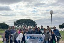 Voluntarios de Allianz Argentina limpiaron las costas de Vicente López
