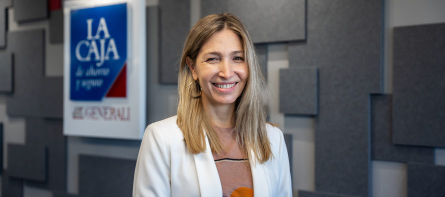 Manuela Araujo, LA CAJA, distinguida como Leading Women 2025