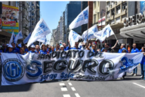 GremialesAlerta del Sindicato del Seguro: Casi 500 empleos perdidos por cierres de aseguradoras