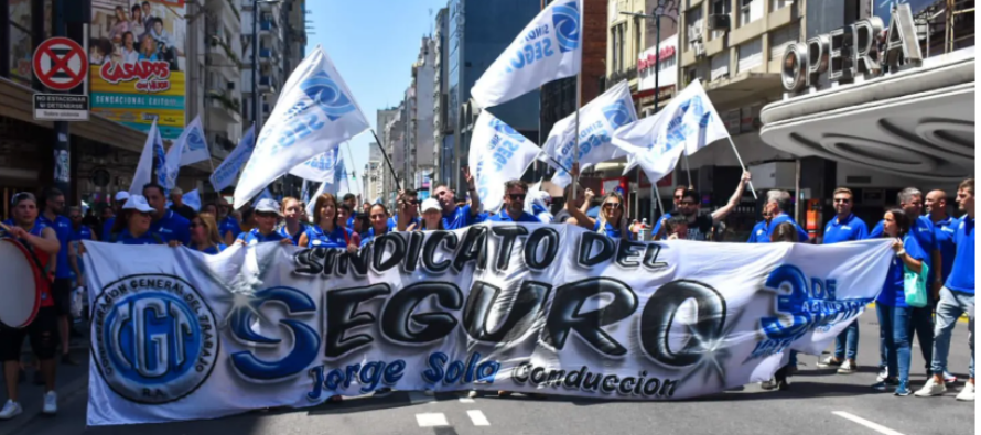 GremialesAlerta del Sindicato del Seguro: Casi 500 empleos perdidos por cierres de aseguradoras